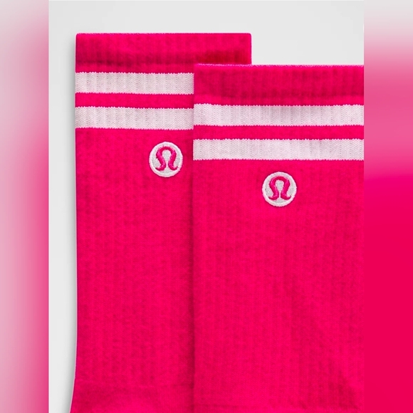 Lululemon Athletica Unisex Large Daily Essential Crew Socks Pink Socks. New - Picture 2 of 5